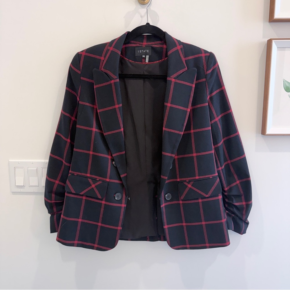 STATE Women's Blazer in Dark Blue with Red Check Pattern